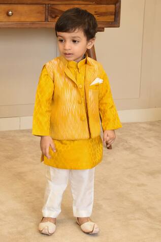 Baby Ethnic Wear - Traditional Baby Kurta Pajama For Girls & Boys Online –  Mama and Peaches
